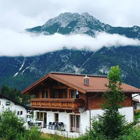 Schickster Mountain * Unterweidach