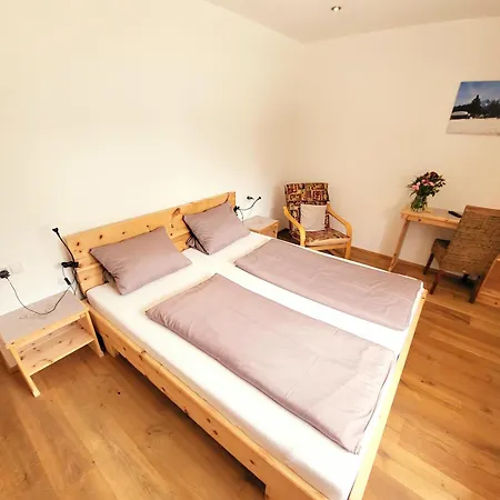 Schickster Mountain Apartment Unterweidach