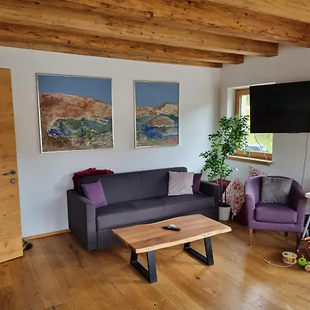 Schickster Mountain Apartment *