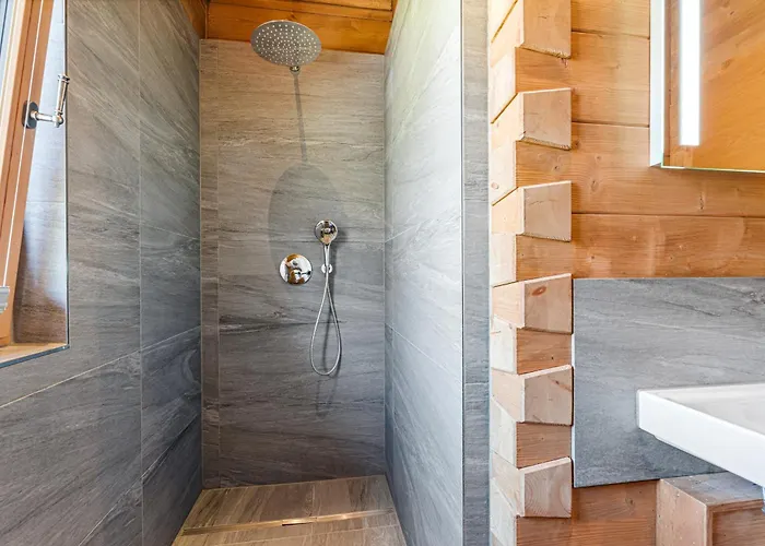 Schickster Mountain アパート Unterweidach