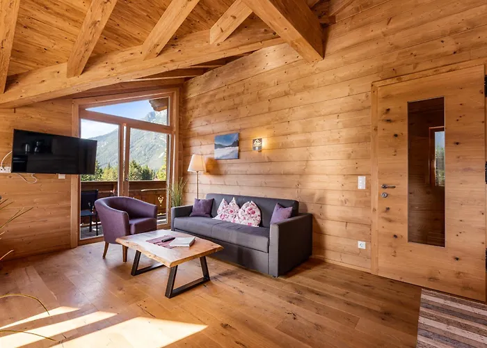 Schickster Mountain *