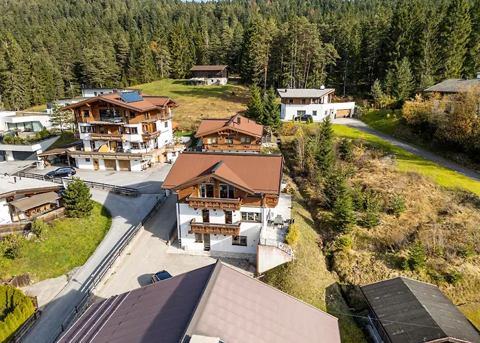 Schickster Mountain アパート *