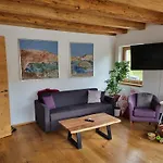 Schickster Mountain Apartamento *