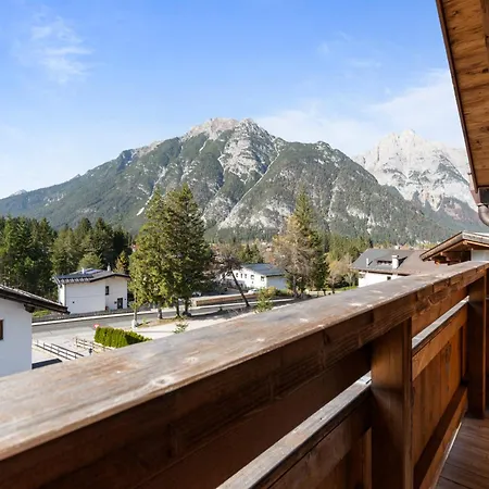 Schickster Mountain شقة *