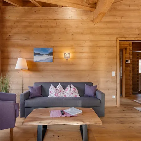 Schickster Mountain Apartmán