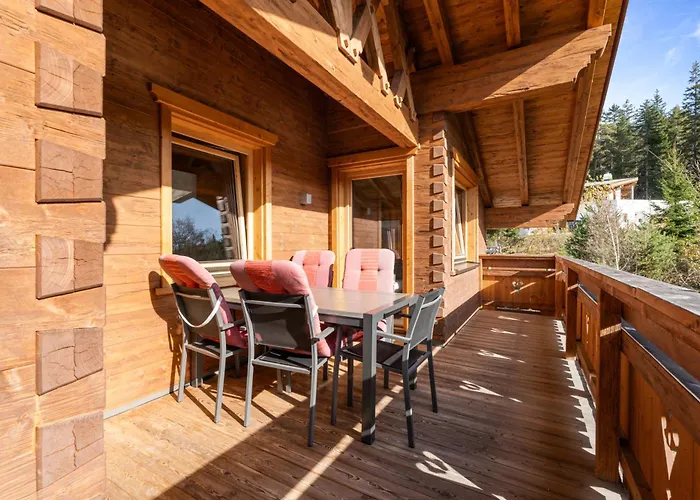 Schickster Mountain *